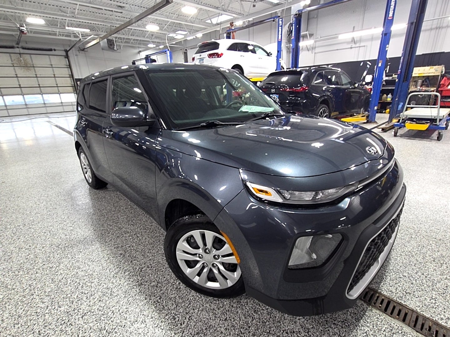 Used 2020 Kia Soul LX with VIN KNDJ23AU7L7008643 for sale in Fargo, ND