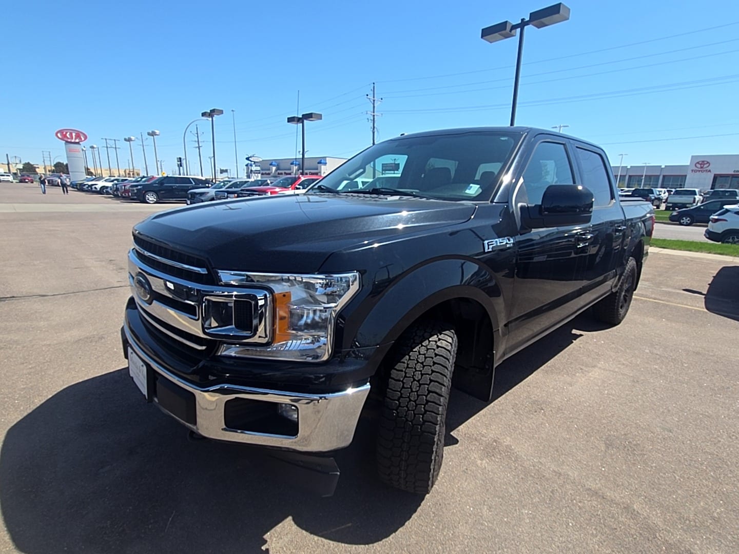 Used 2018 Ford F-150 XLT with VIN 1FTEW1EB0JFB31884 for sale in Fargo, ND