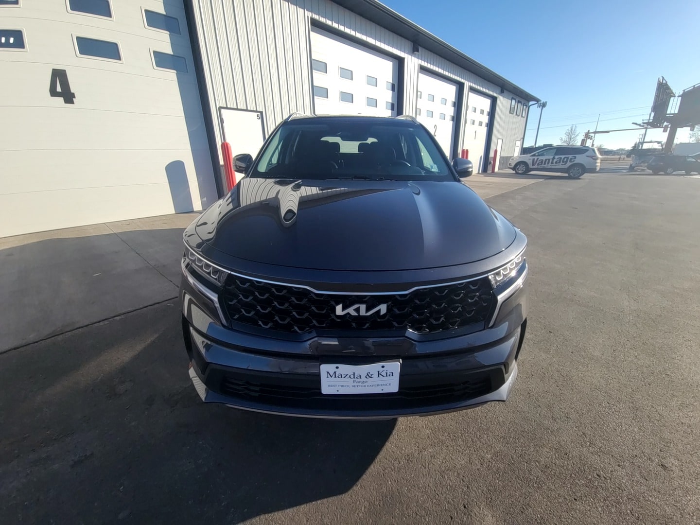 Used 2022 Kia Sorento S Hybrid with VIN KNDRGDLG9N5081027 for sale in Fargo, ND
