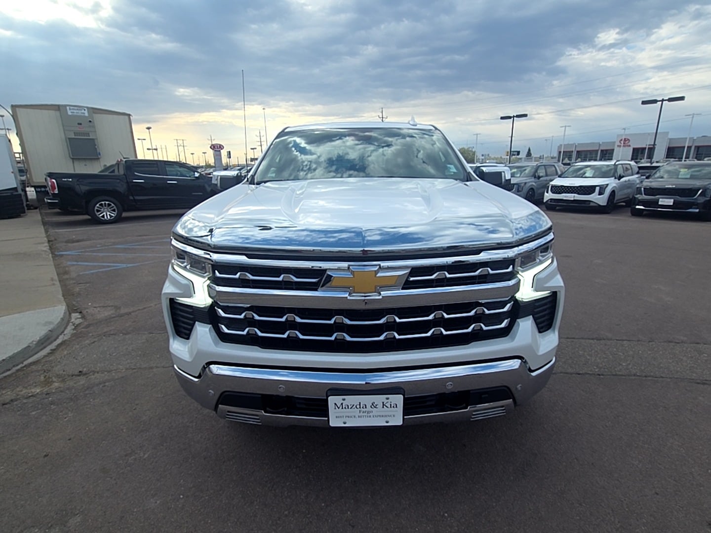 Used 2023 Chevrolet Silverado 1500 LTZ with VIN 1GCUDGE83PZ323977 for sale in Fargo, ND