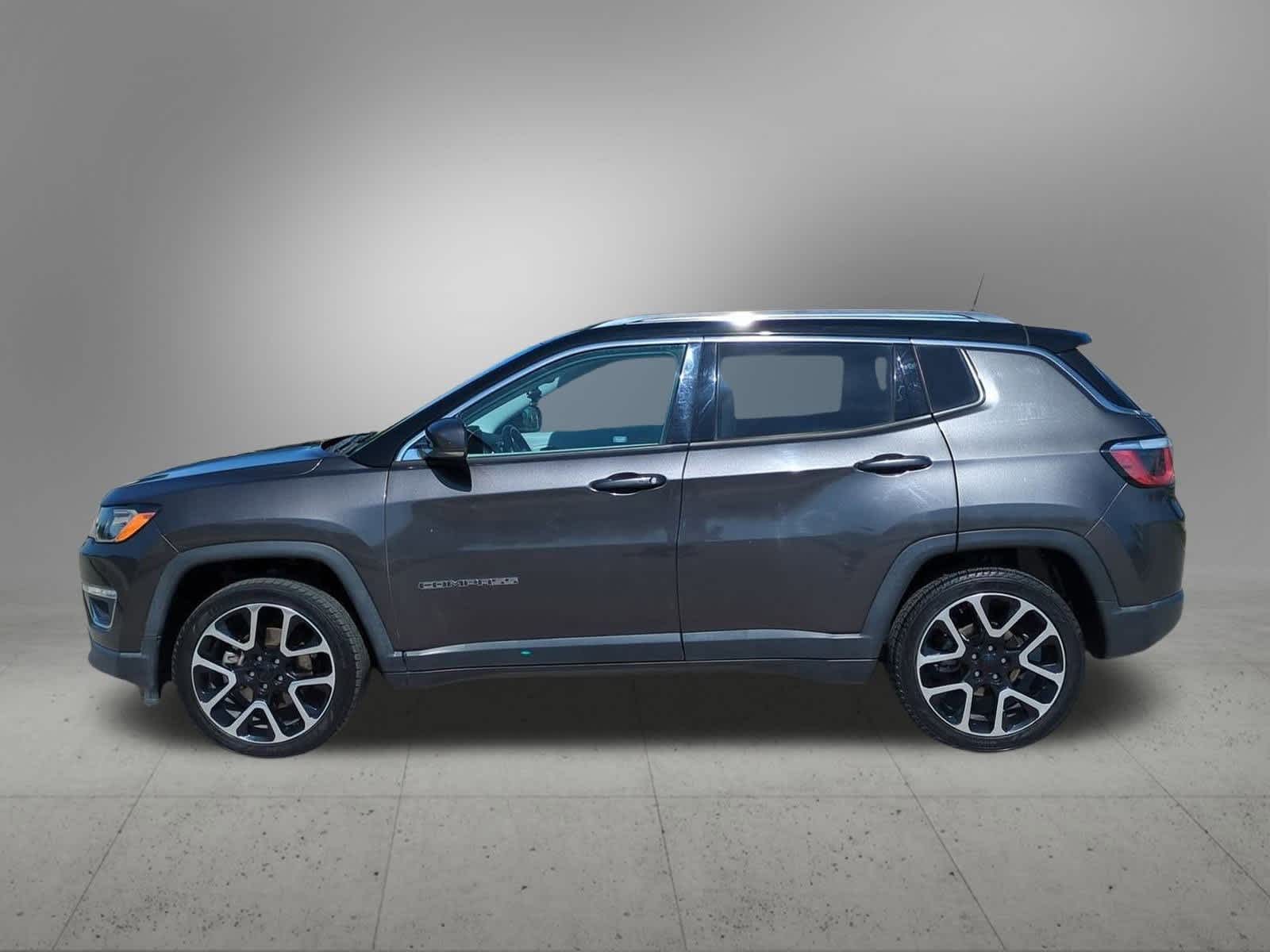 Thumbnail: 2018 Jeep Compass - 3