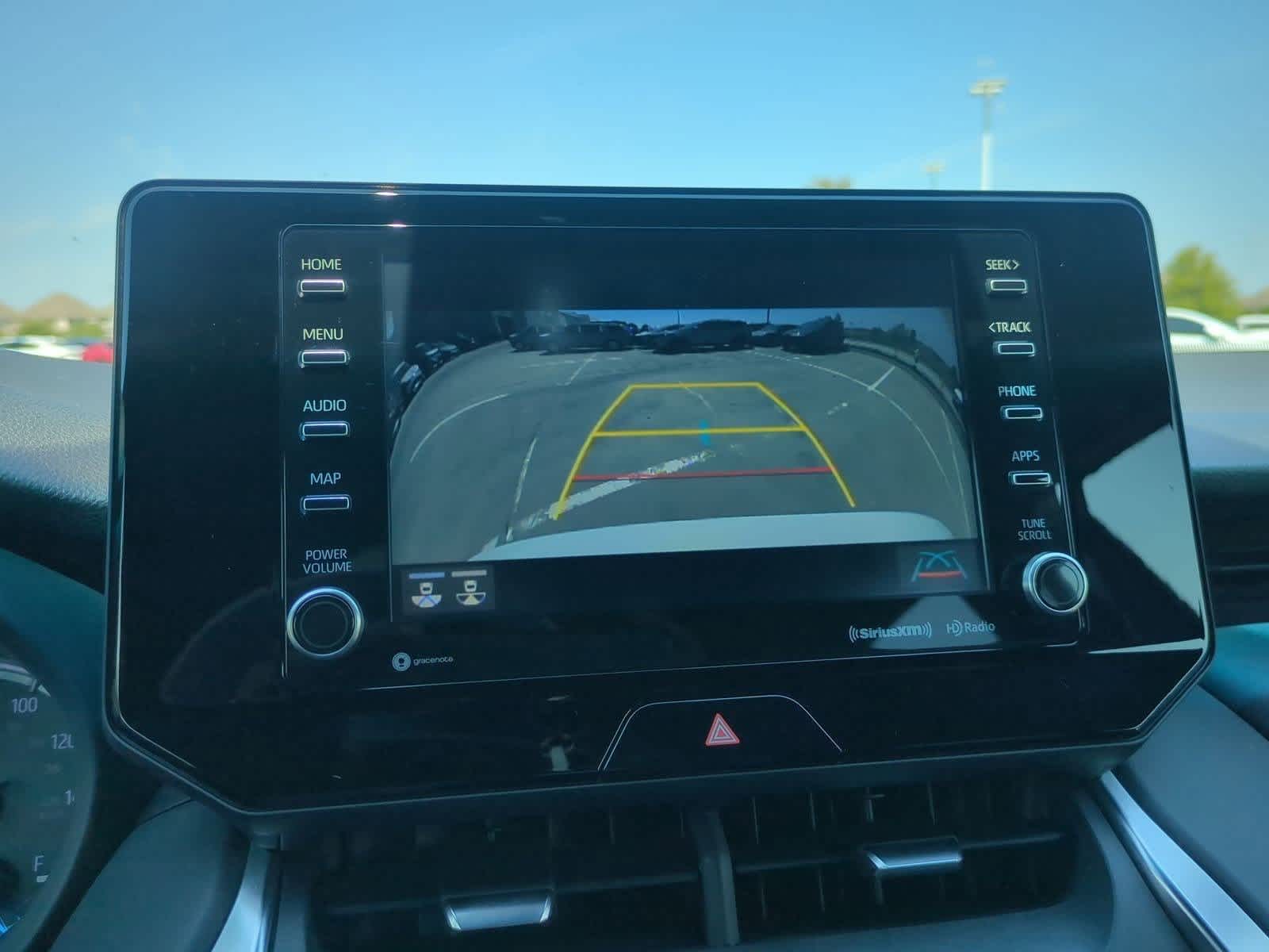 Thumbnail: 2021 Toyota Venza - 27