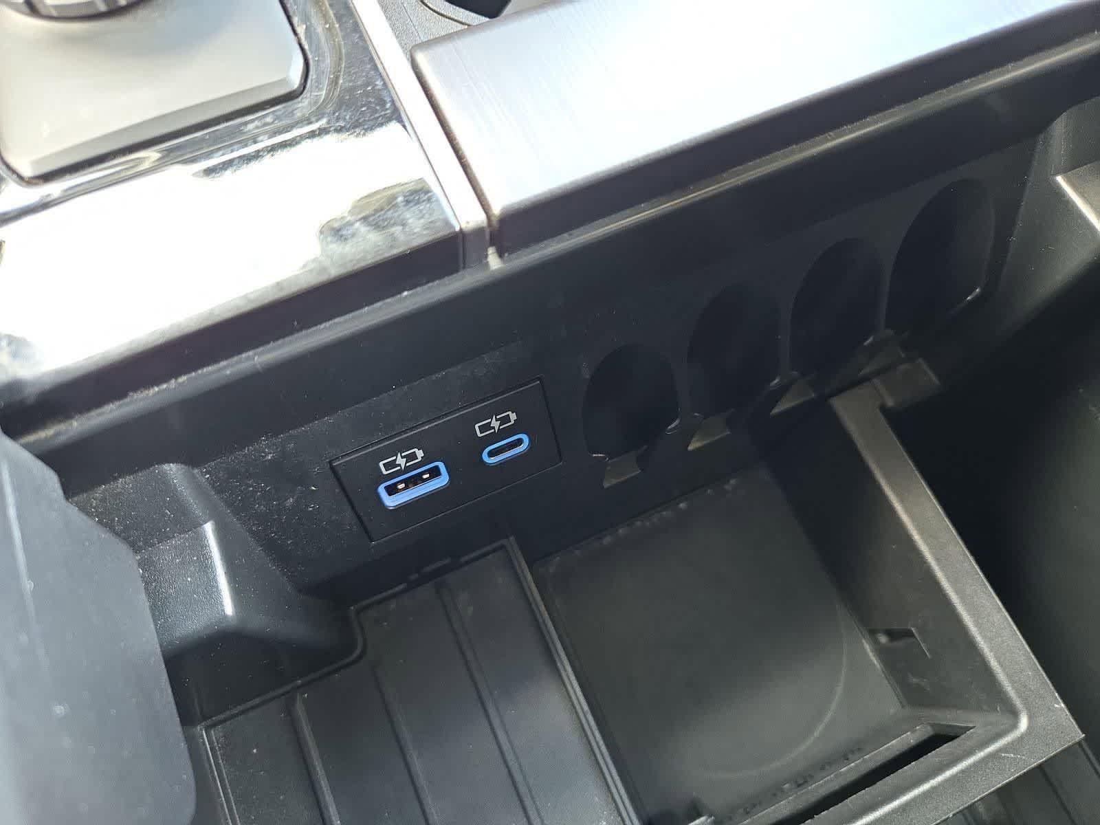 Thumbnail: 2023 Toyota Tundra - 30