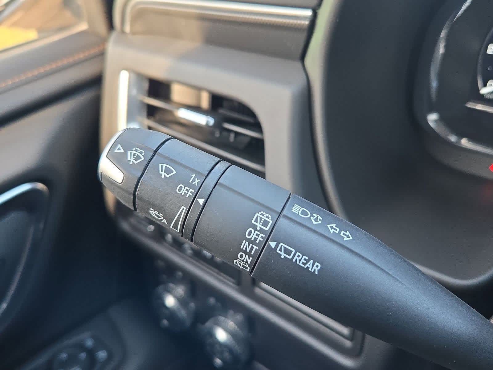 Thumbnail: 2024 GMC Yukon - 25