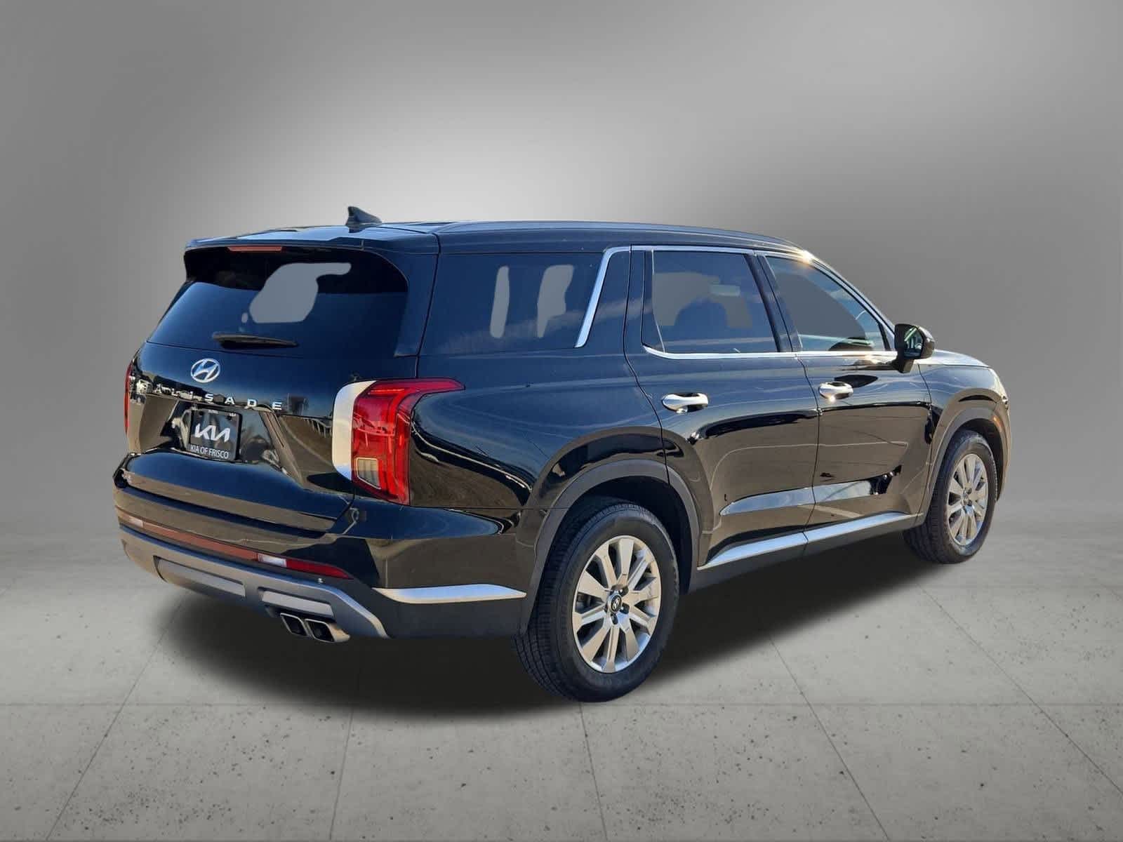 Thumbnail: 2023 Hyundai Palisade - 6