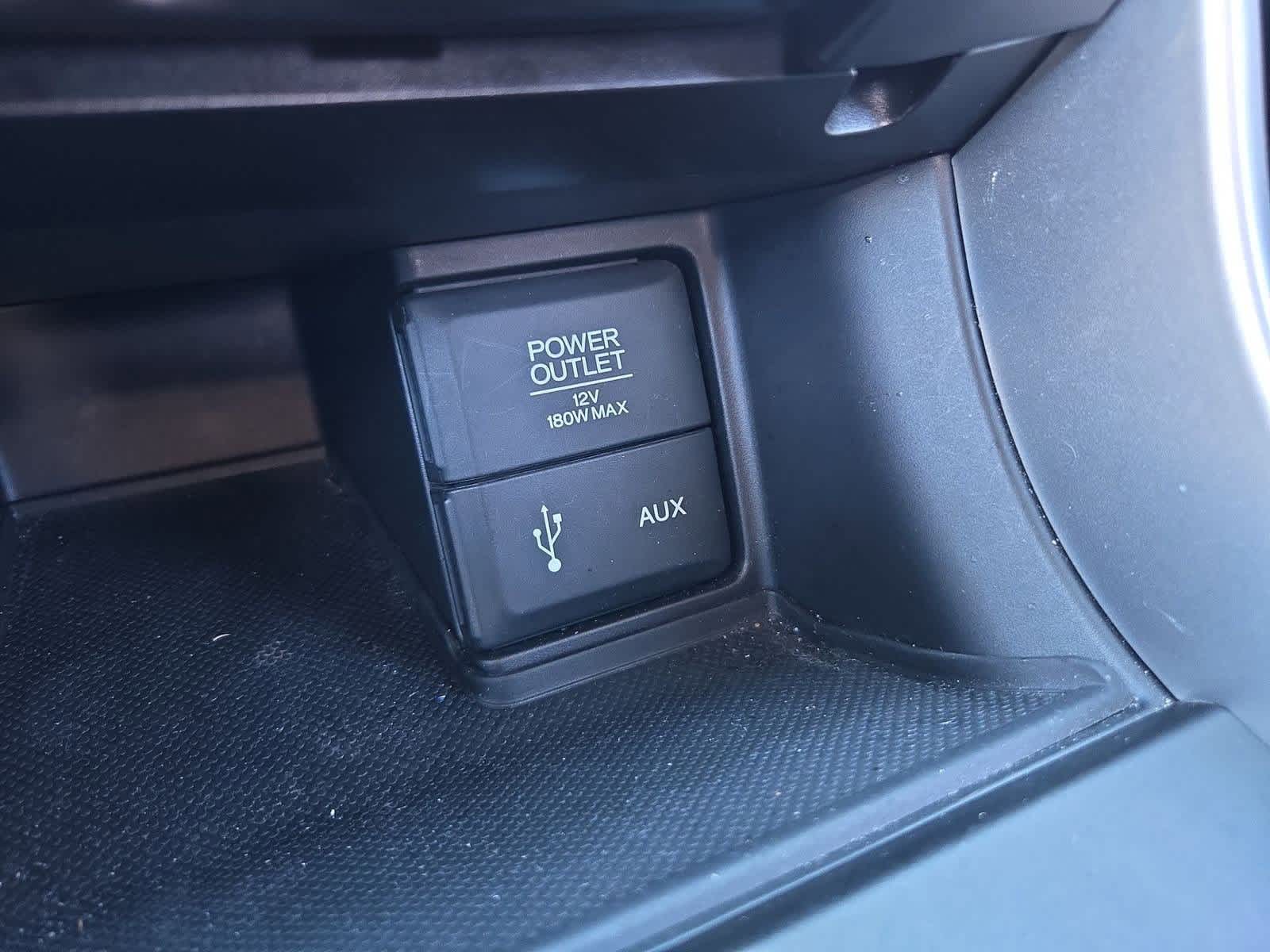 Thumbnail: 2015 Honda Accord - 29