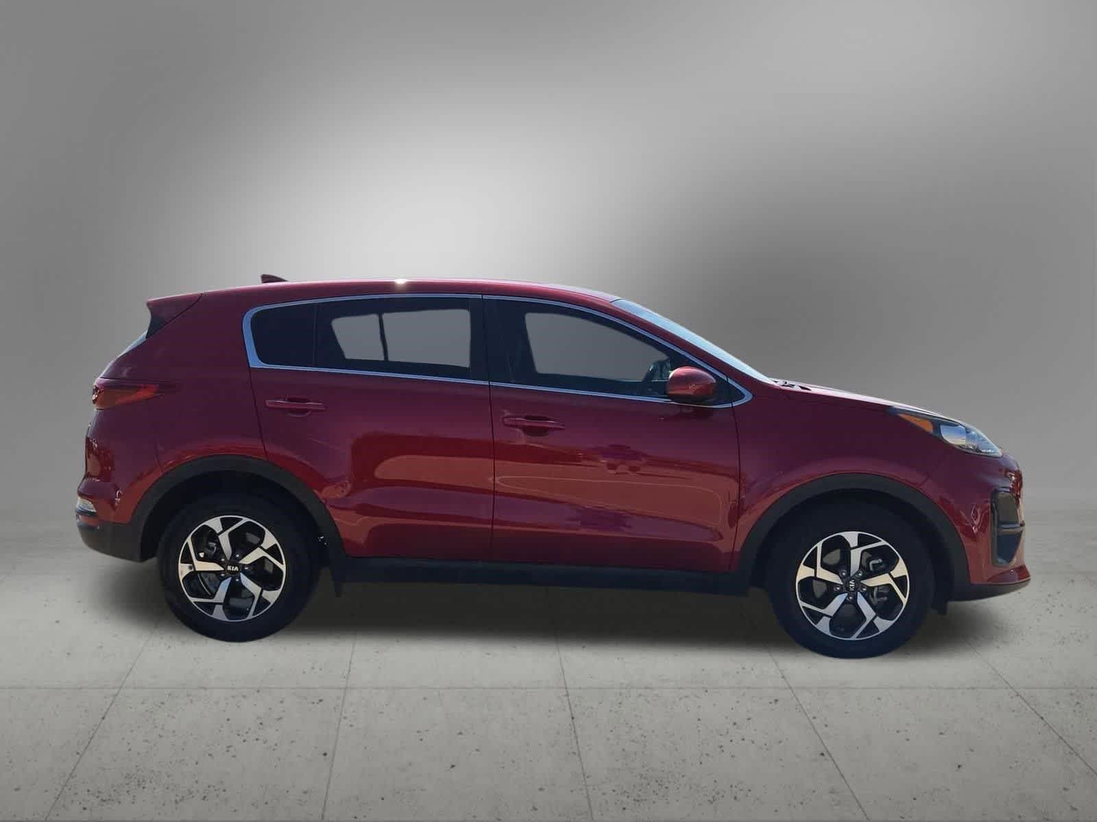 Thumbnail: 2022 Kia Sportage - 7