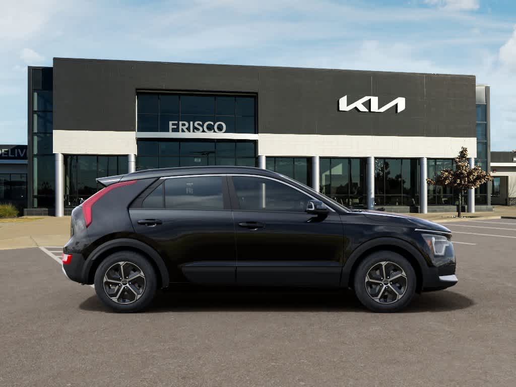 Thumbnail: 2026 Kia Niro - 7