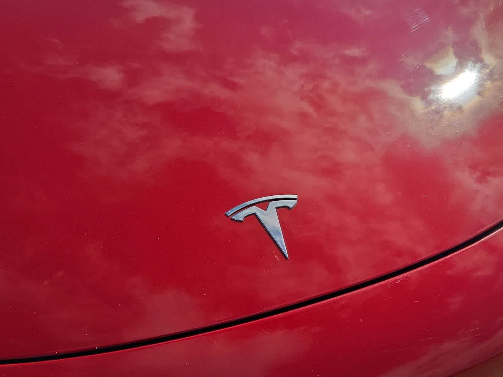 Thumbnail: 2018 Tesla Model 3 - 10