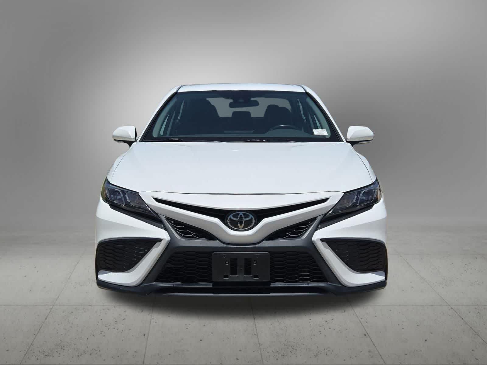 Thumbnail: 2024 Toyota Camry - 8