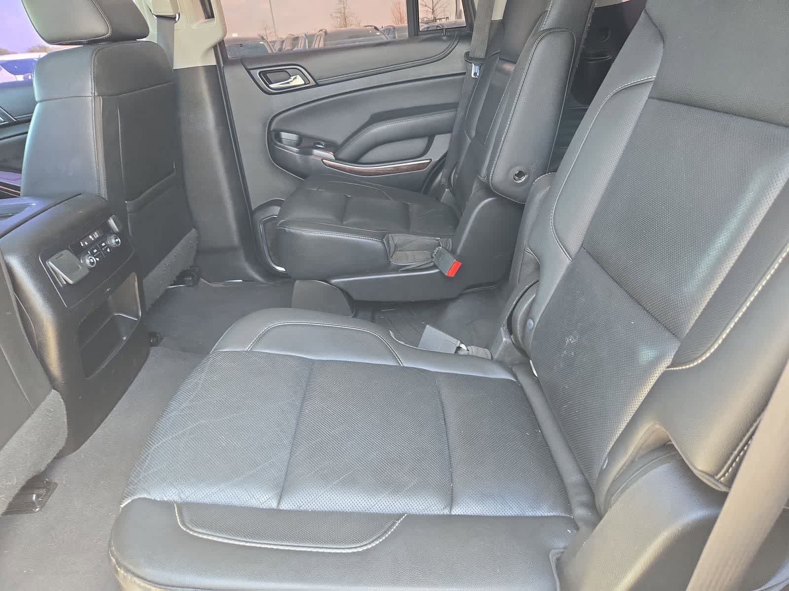 Thumbnail: 2019 GMC Yukon - 19