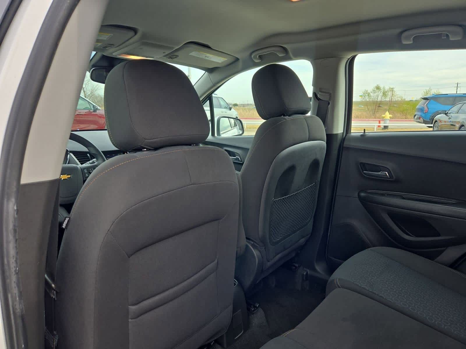 Thumbnail: 2020 Chevrolet Trax - 17