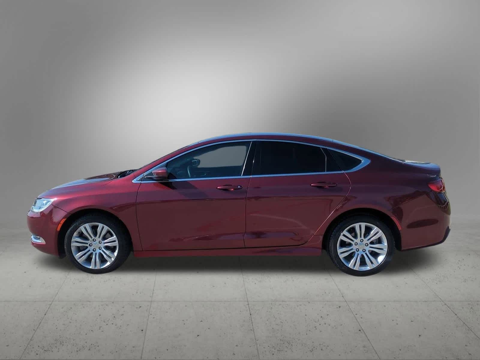 2016 Chrysler 200 Limited photo 3