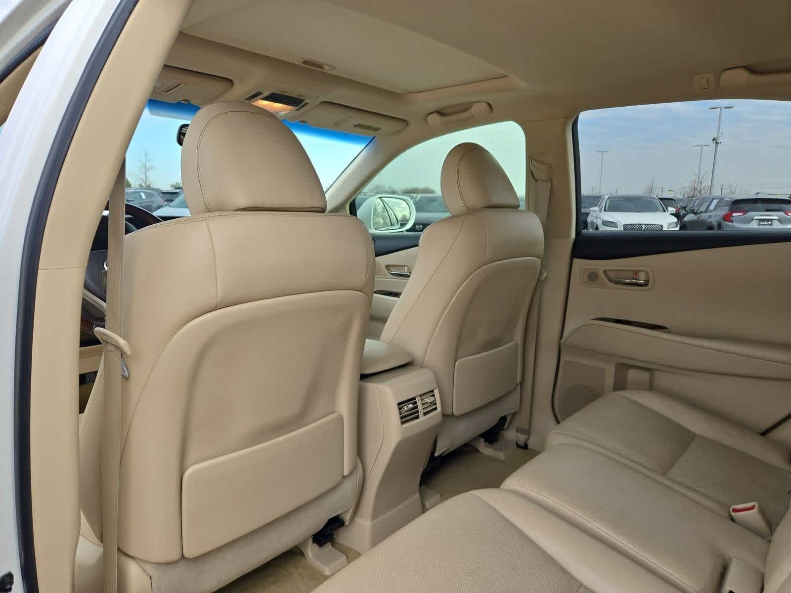 Thumbnail: 2013 Lexus RX - 18