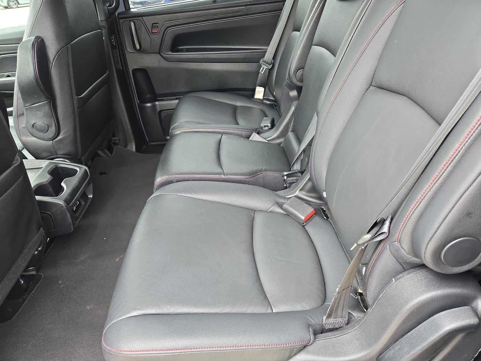 Thumbnail: 2023 Honda Odyssey - 17