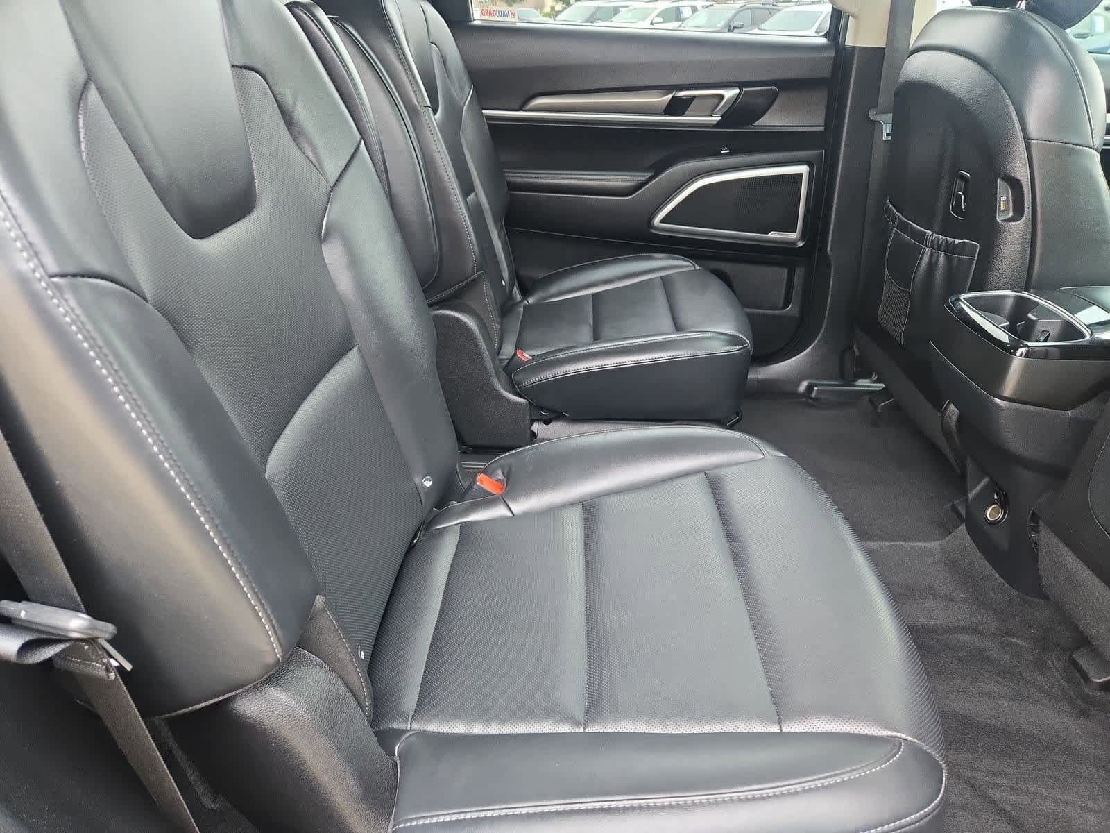 Thumbnail: 2021 Kia Telluride - 20