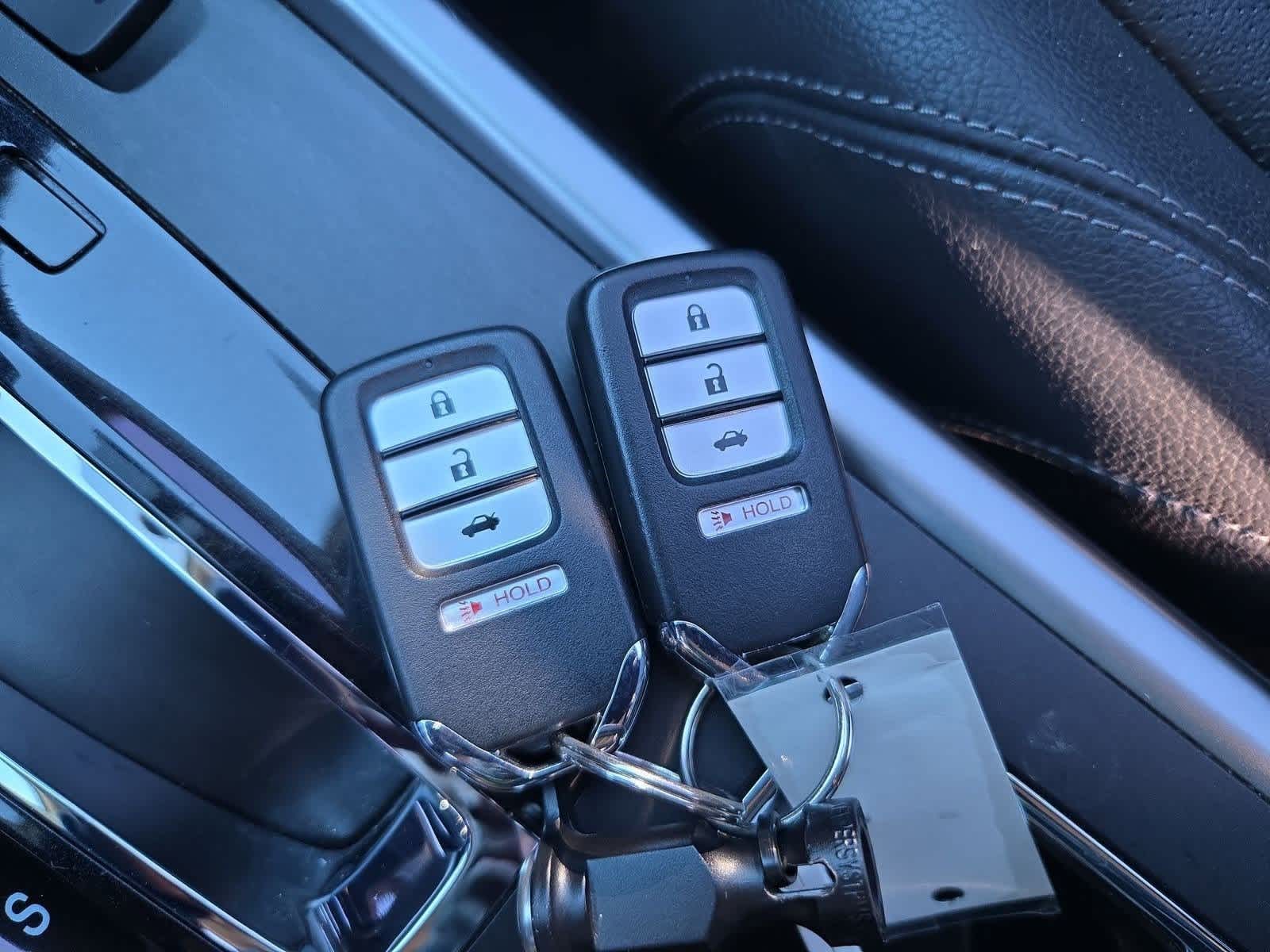 Thumbnail: 2015 Honda Accord - 33