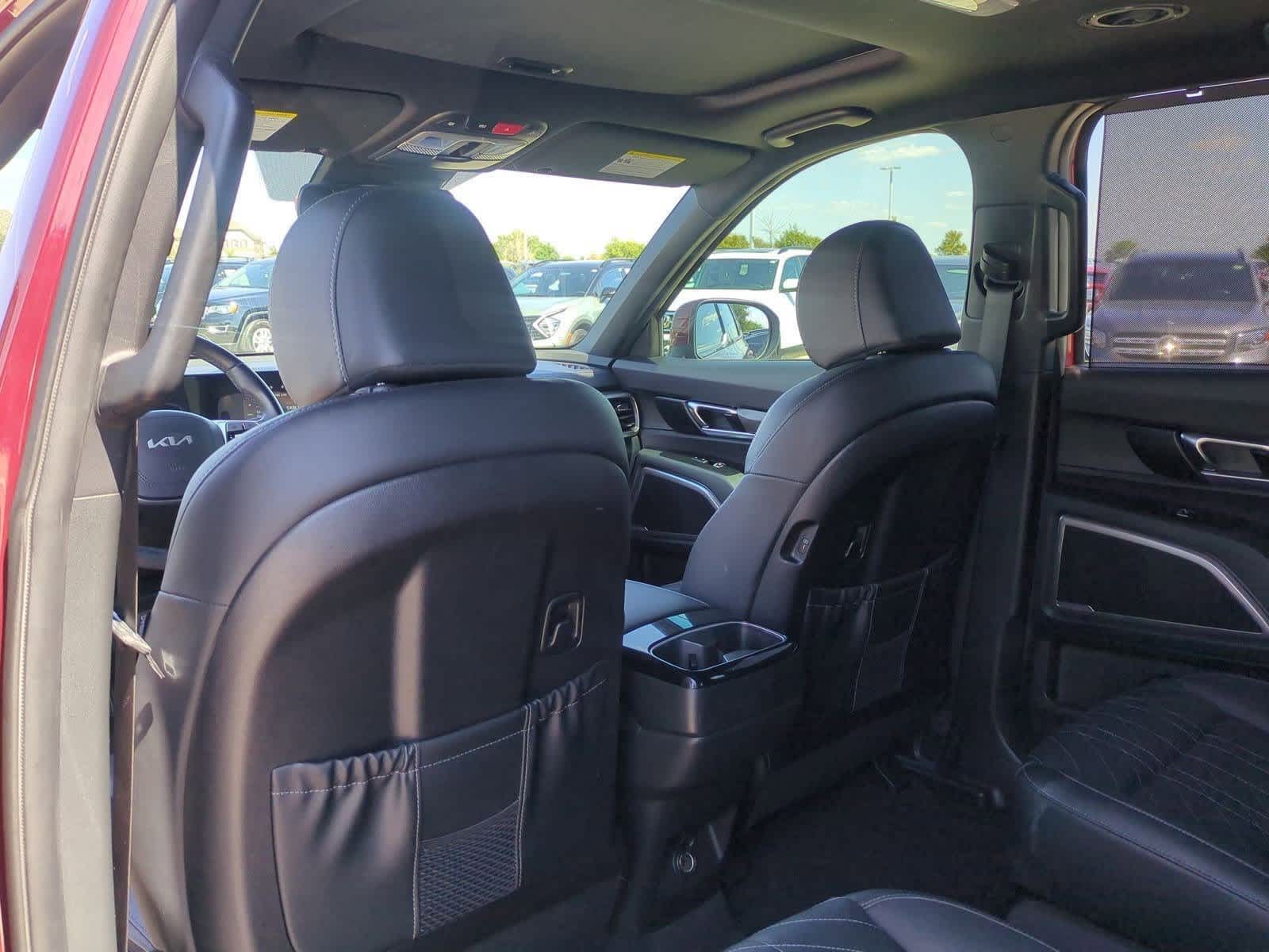 Thumbnail: 2024 Kia Telluride - 17