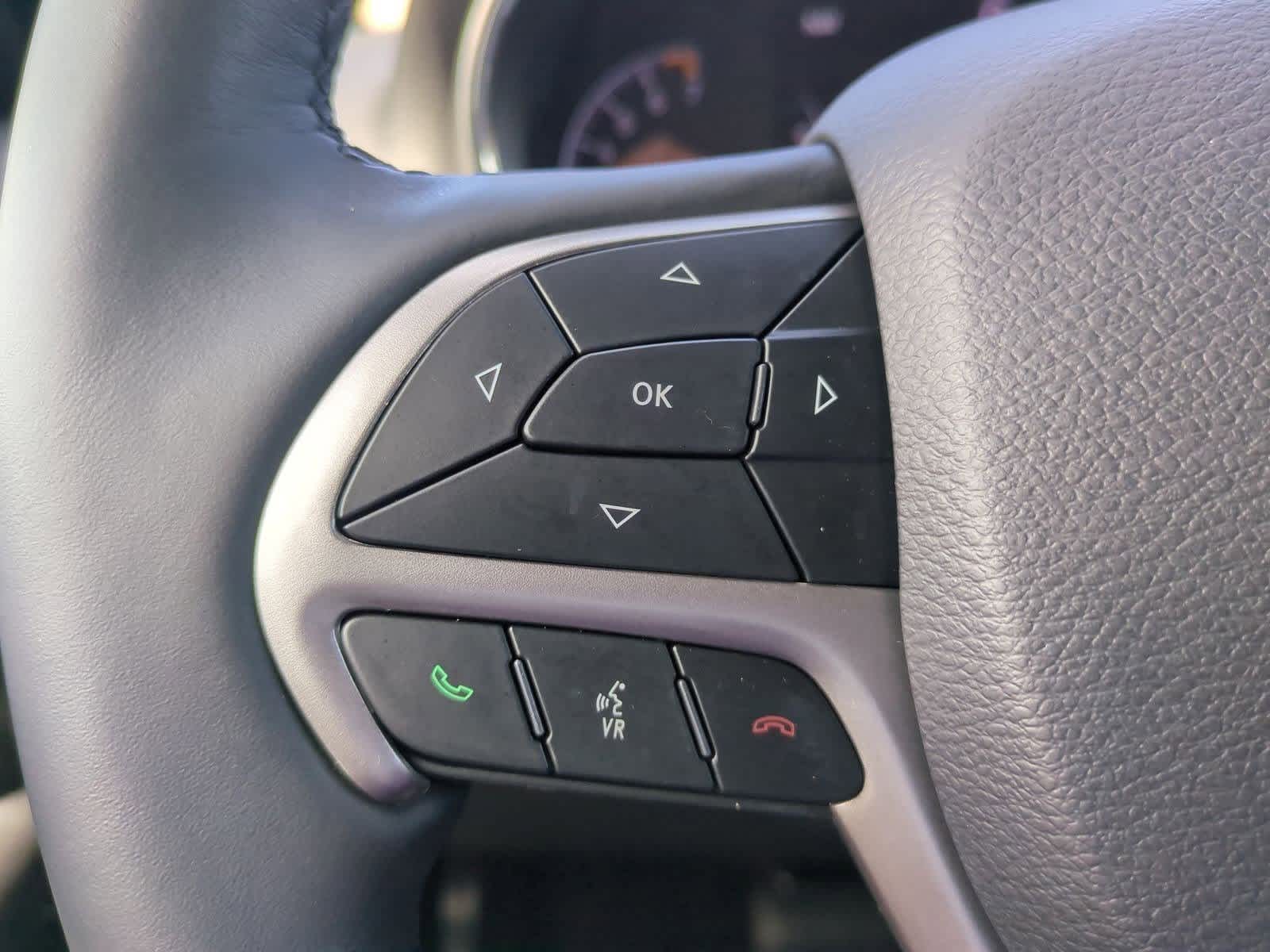 Thumbnail: 2019 Jeep Grand Cherokee - 25