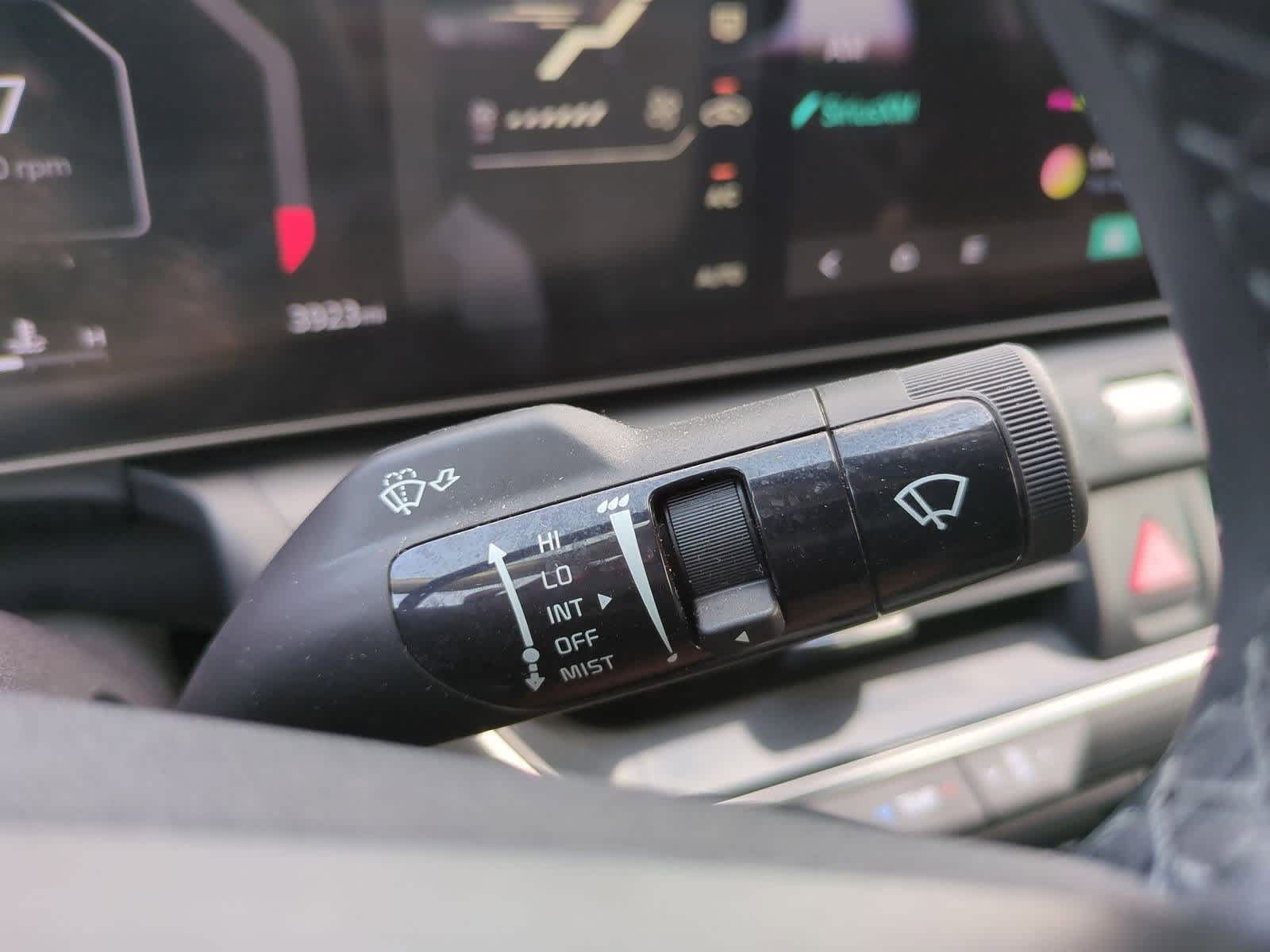 2025 Kia K4 EX 24