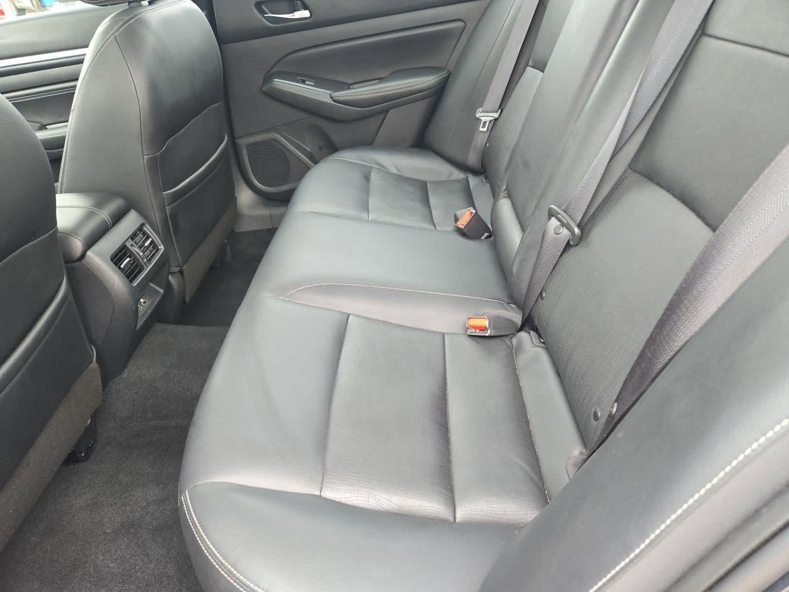 Thumbnail: 2019 Nissan Altima - 19