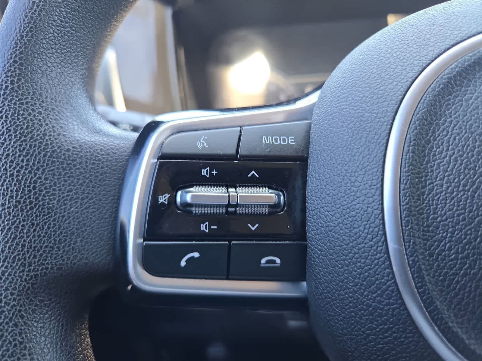 Thumbnail: 2021 Kia Sorento - 22
