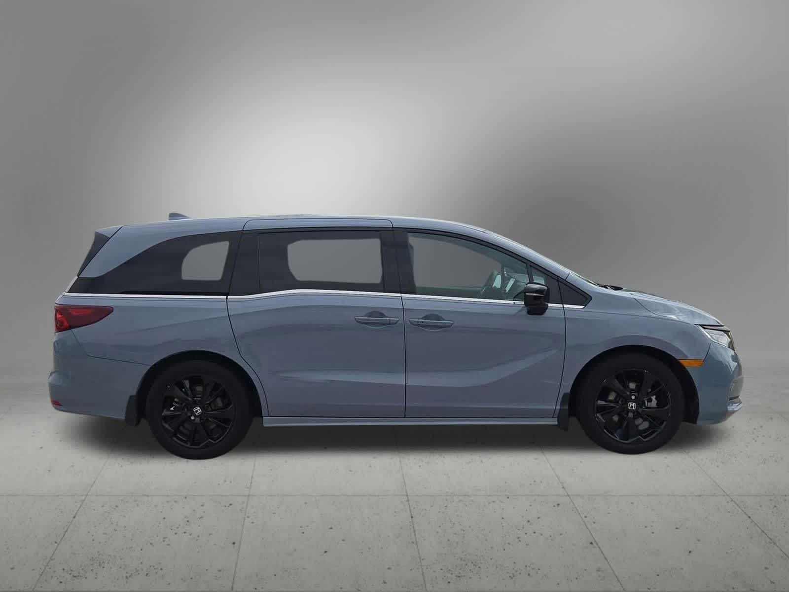 Thumbnail: 2023 Honda Odyssey - 6