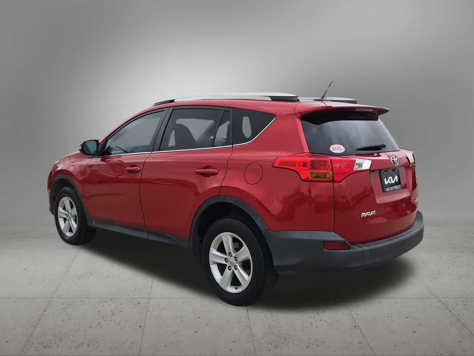 Thumbnail: 2014 Toyota RAV4 - 4