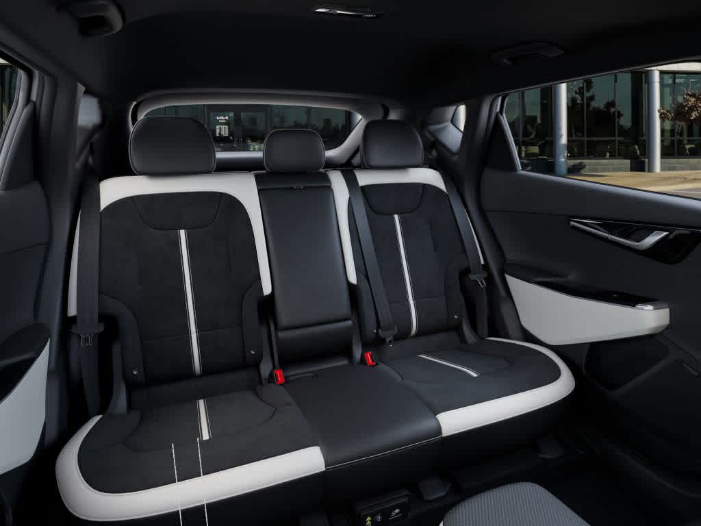 Thumbnail: 2025 Kia EV6 - 16