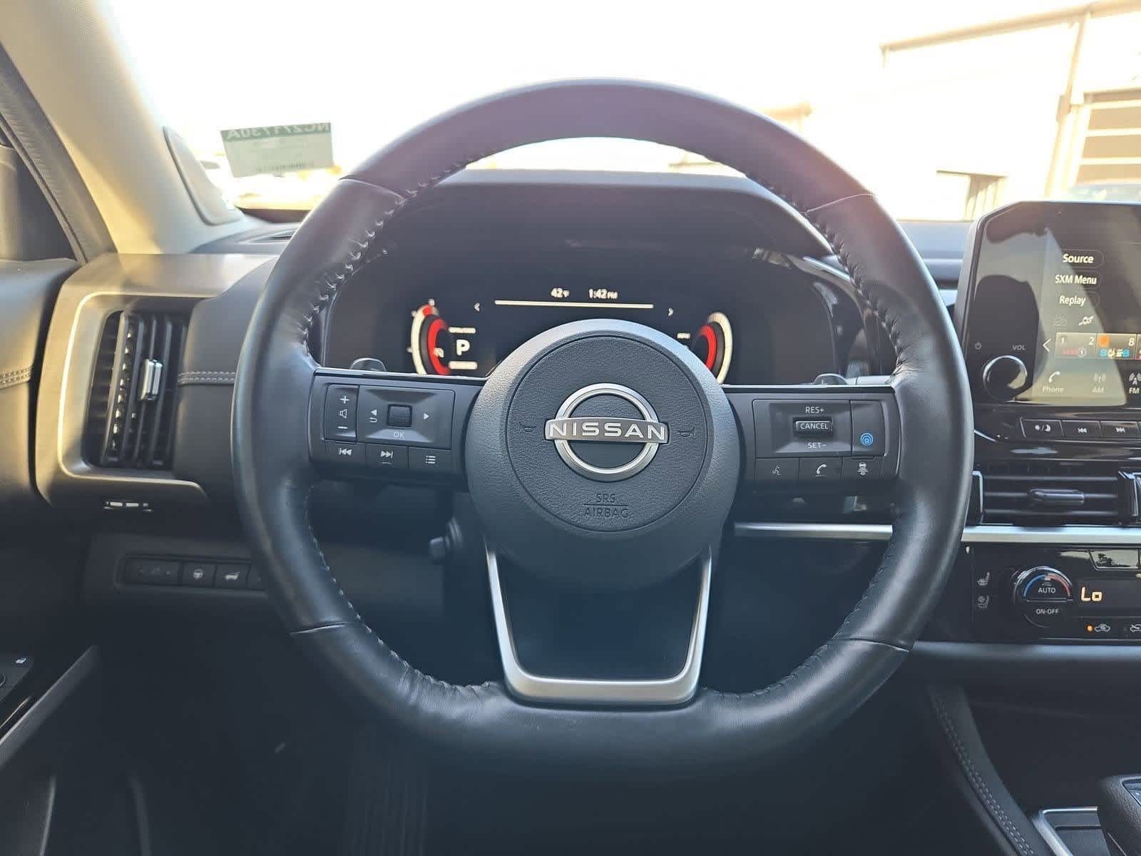 Thumbnail: 2022 Nissan Pathfinder - 23