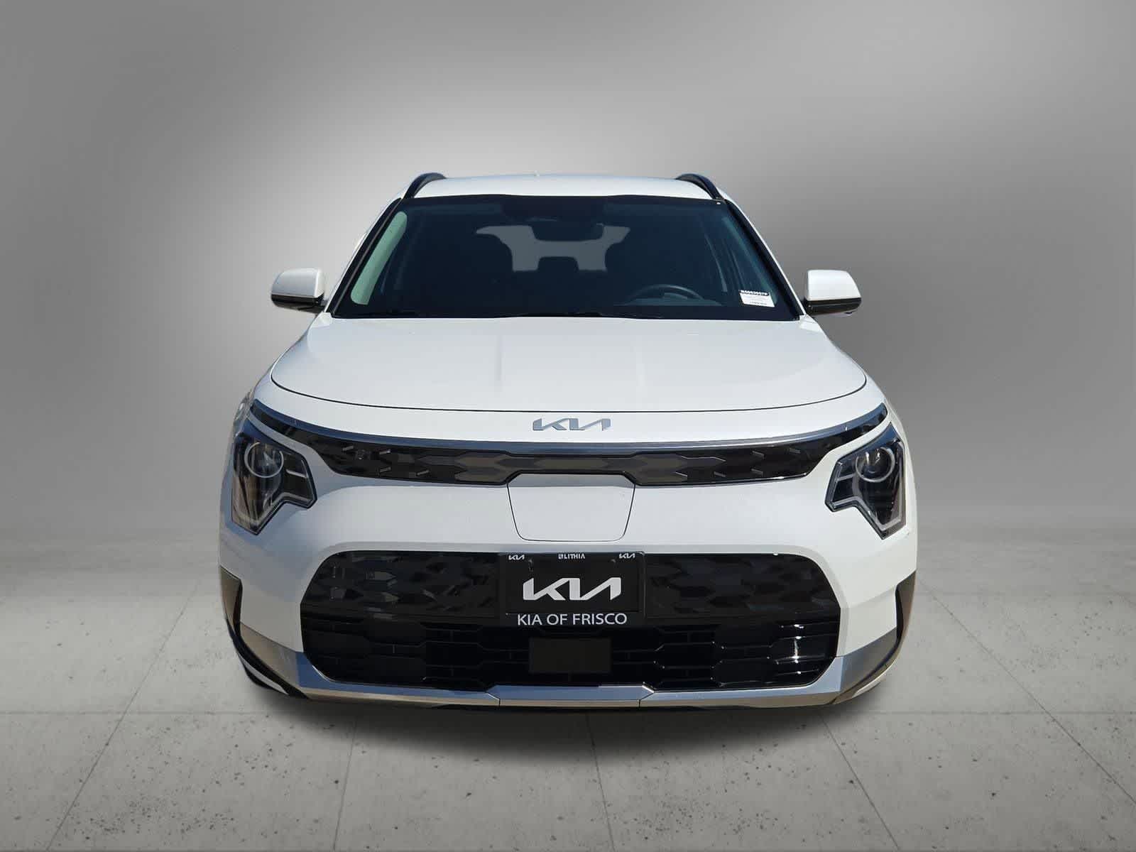 Thumbnail: 2024 Kia Niro - 9