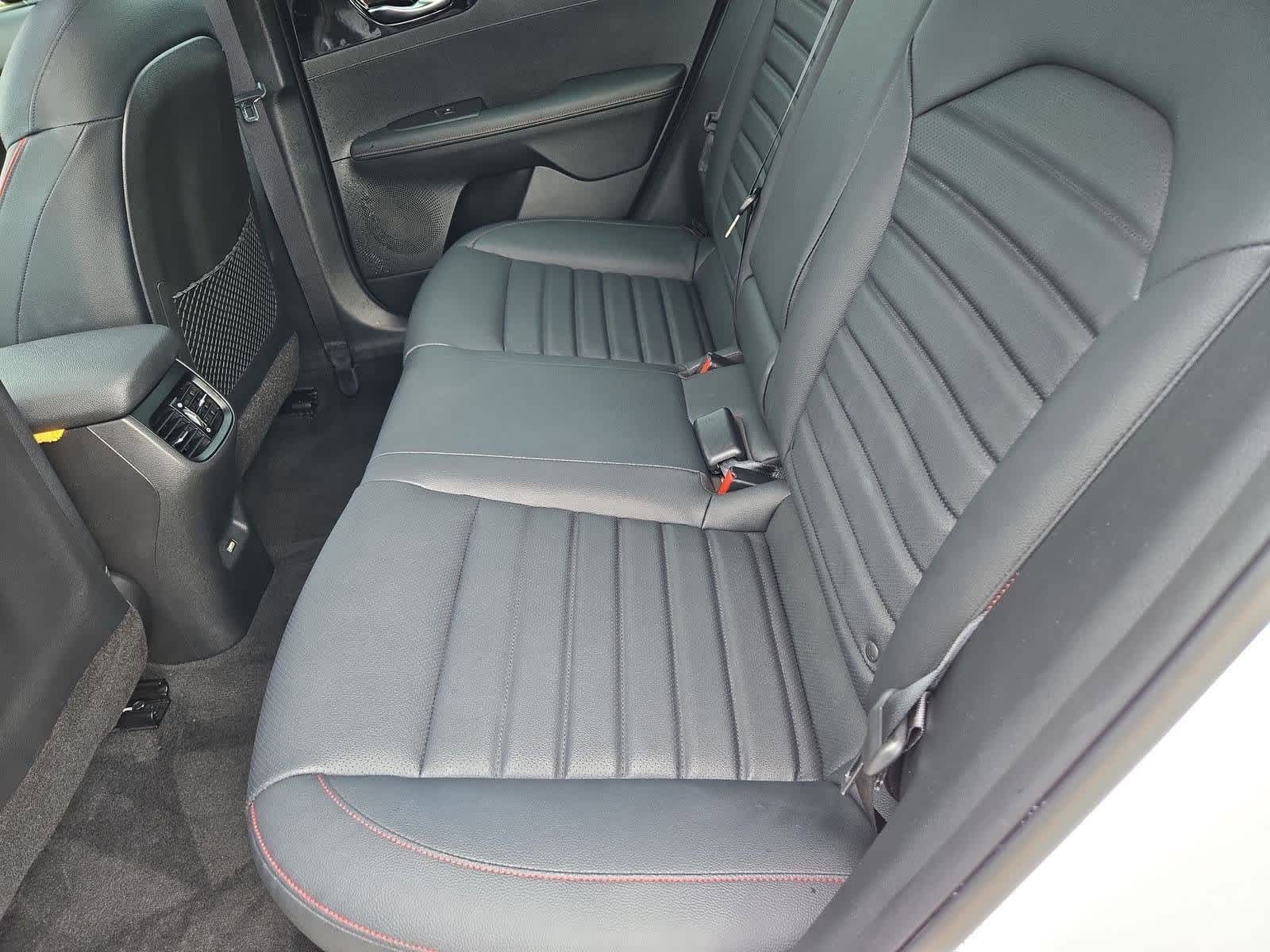 Thumbnail: 2023 Kia Forte - 19