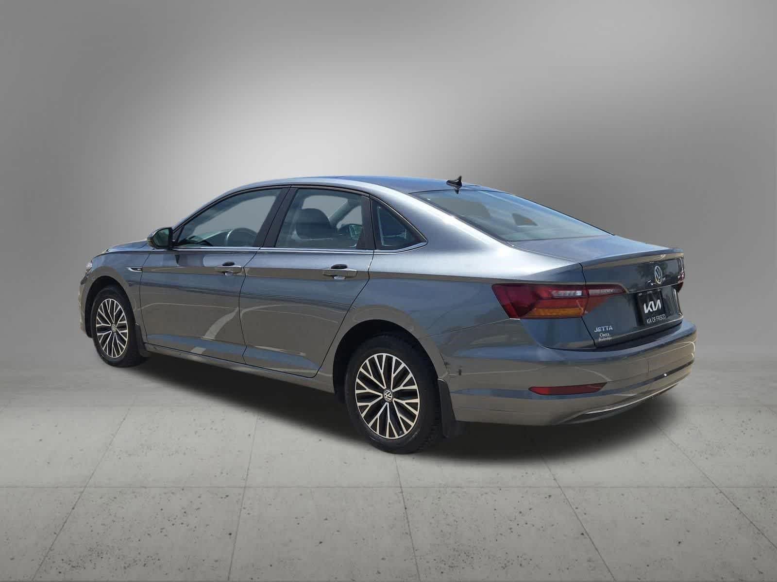 Thumbnail: 2019 Volkswagen Jetta - 4