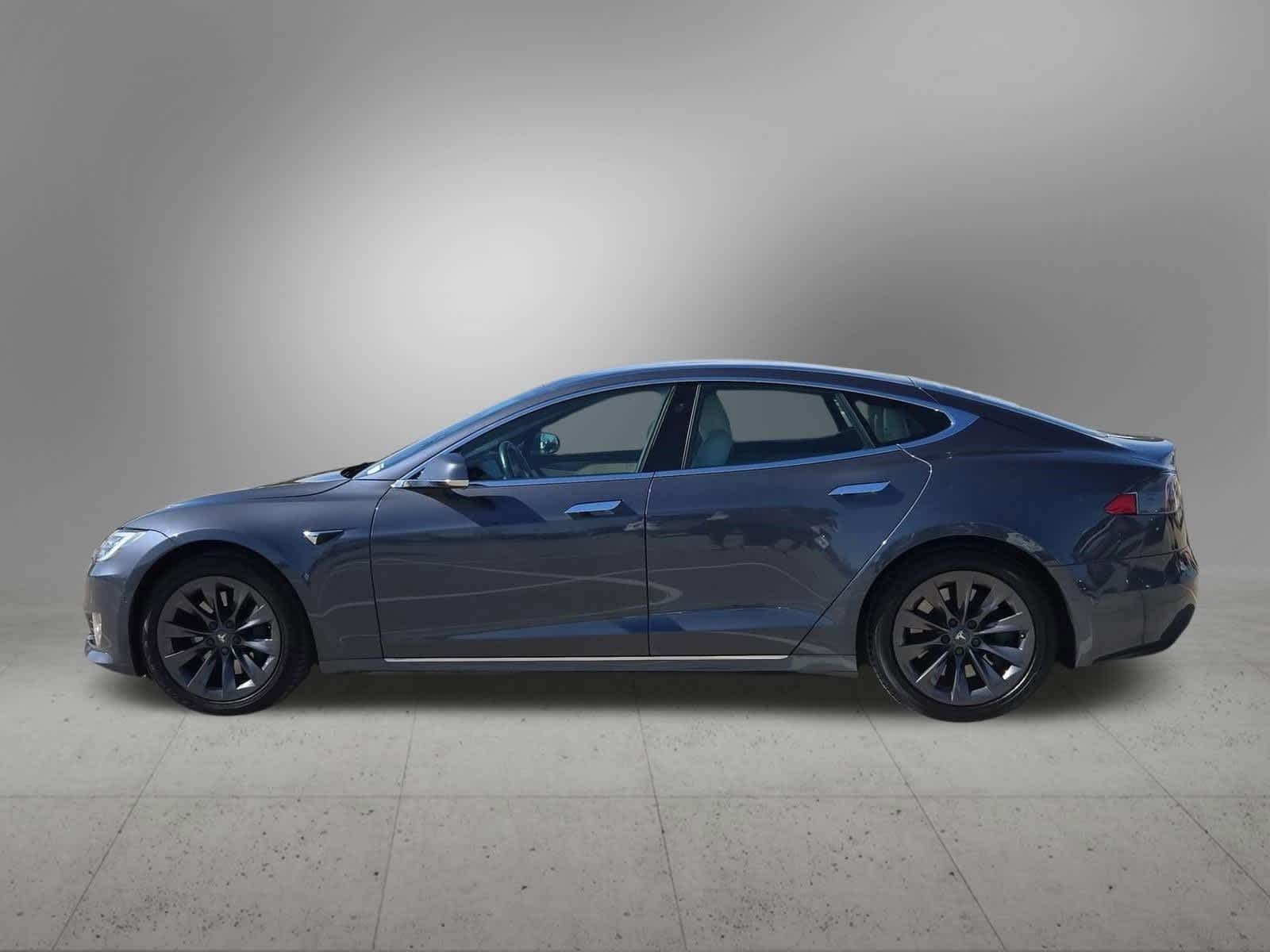 Thumbnail: 2020 Tesla Model S - 3