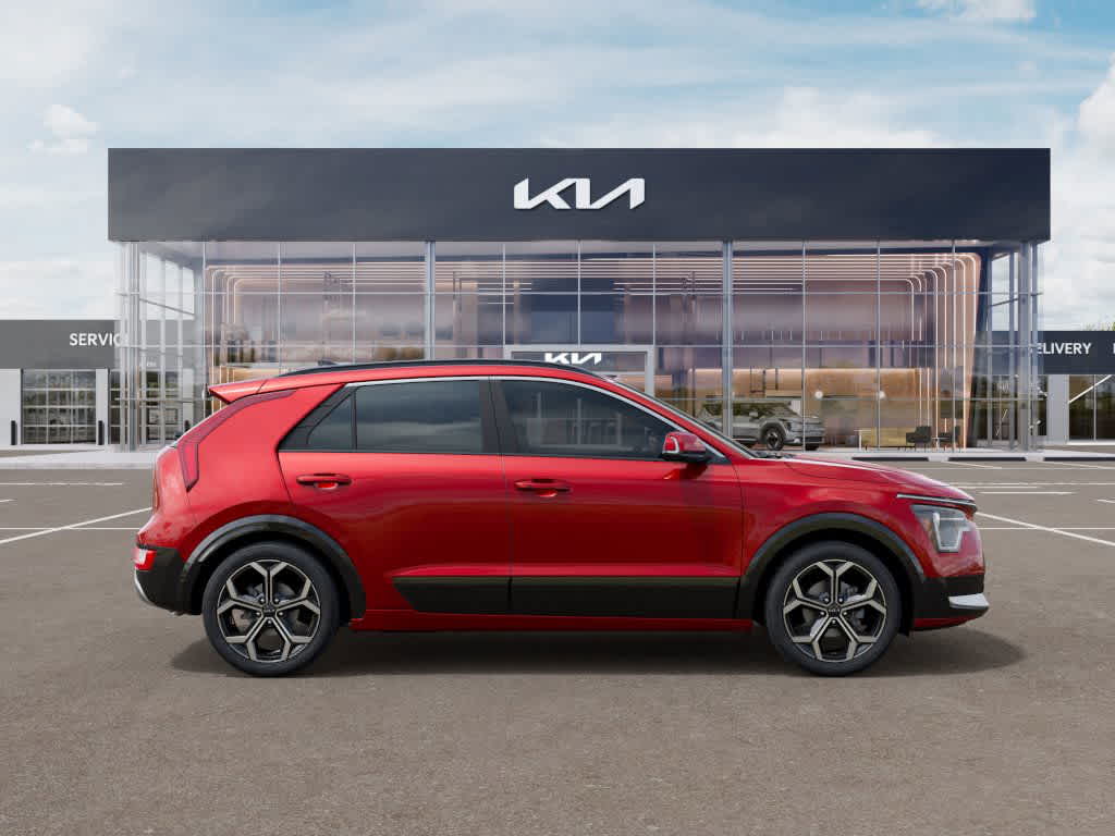 Thumbnail: 2025 Kia Niro - 7