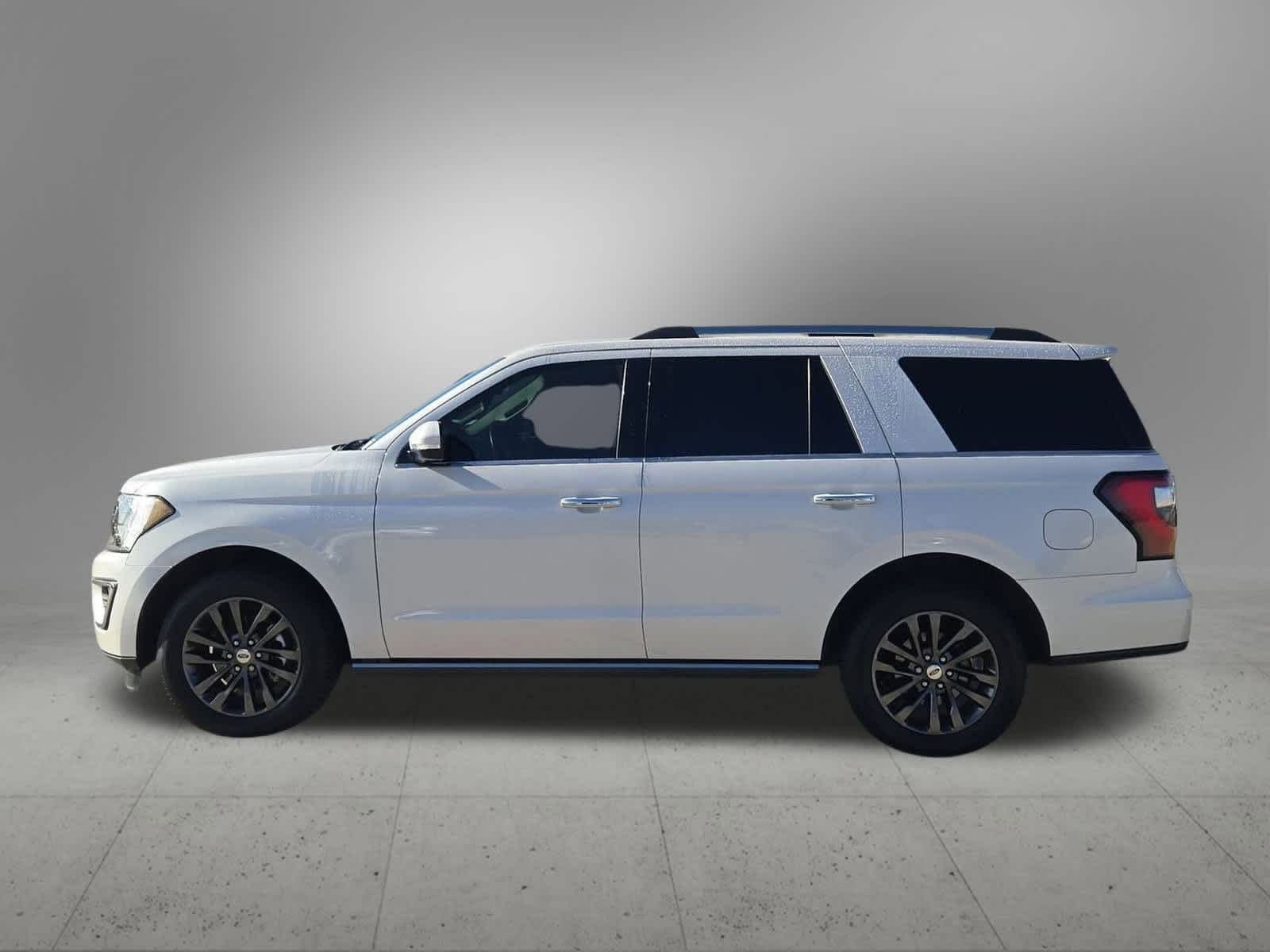 Thumbnail: 2019 Ford Expedition - 3