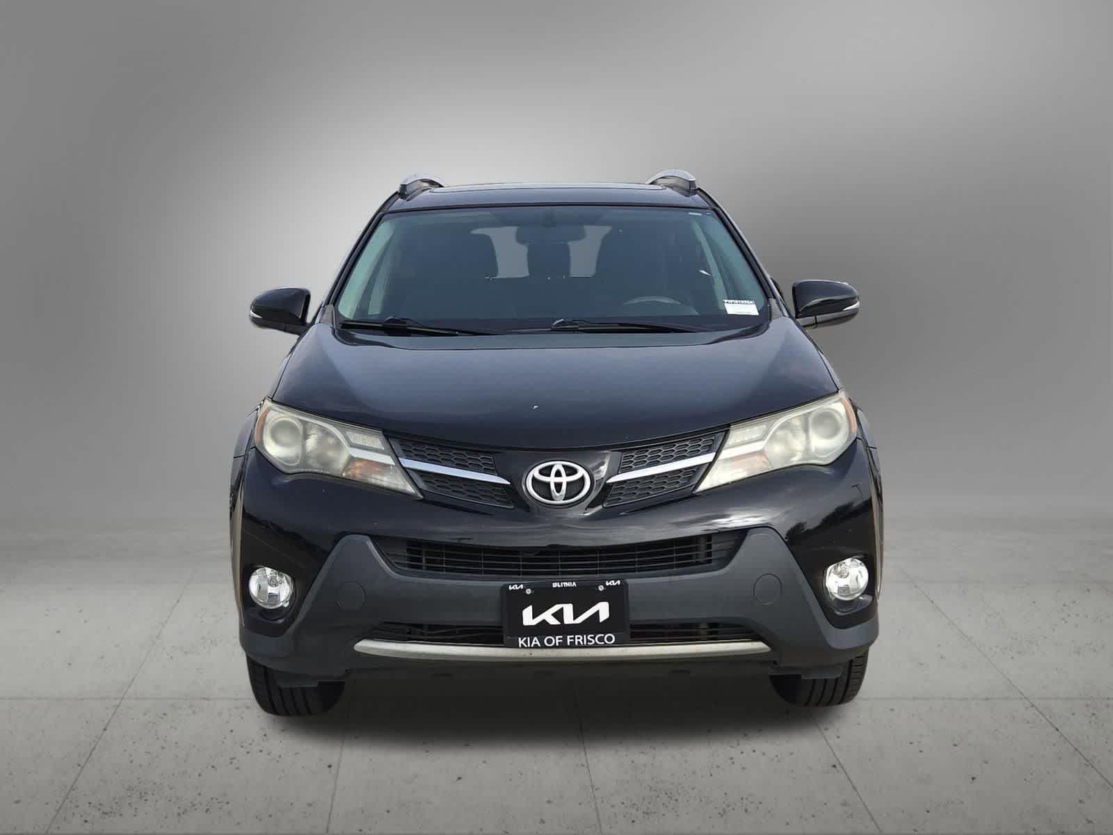 Thumbnail: 2015 Toyota RAV4 - 9