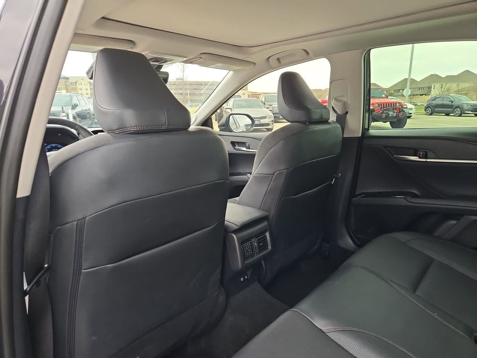 Thumbnail: 2025 Toyota Camry - 16