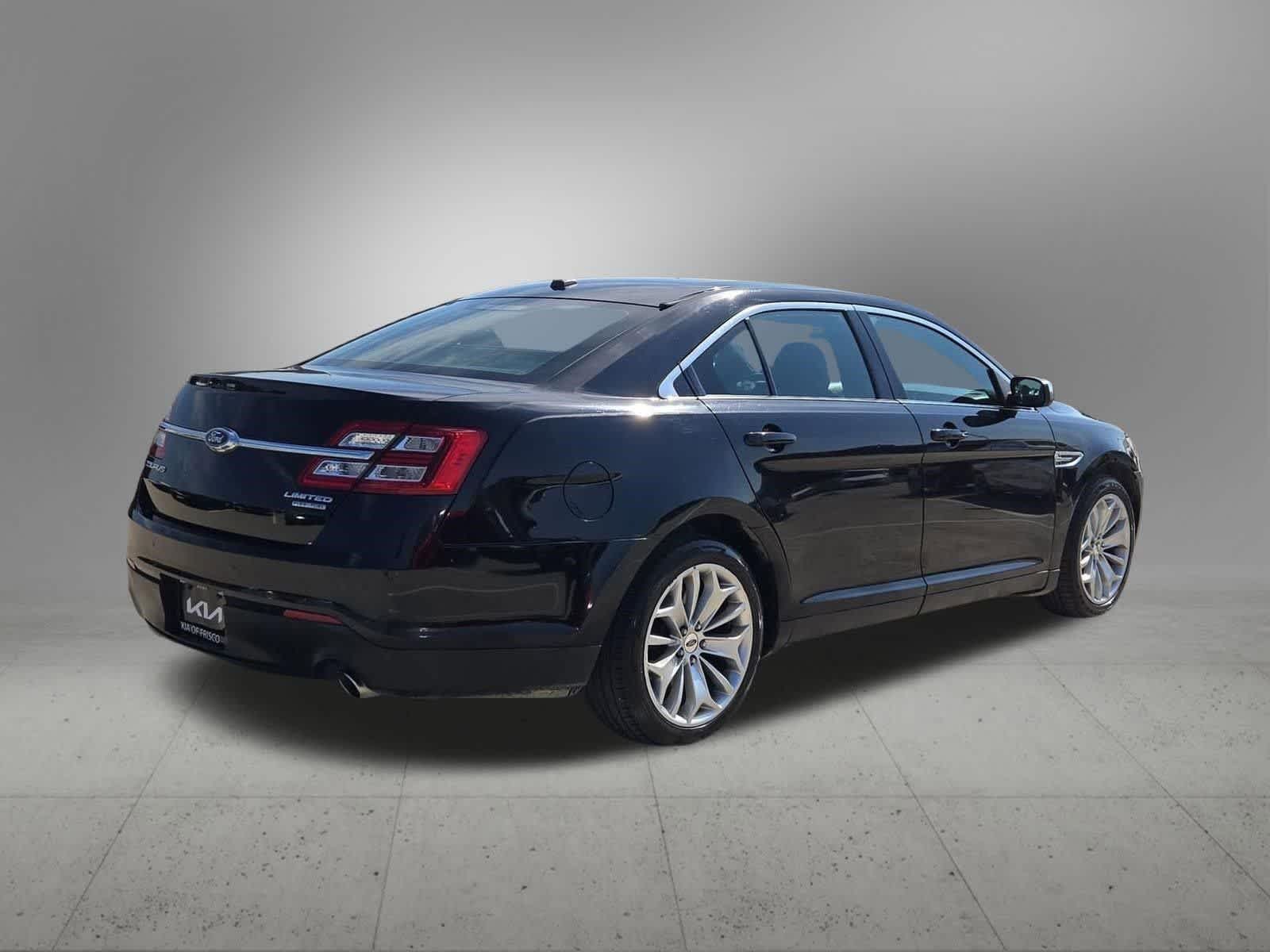 Thumbnail: 2017 Ford Taurus - 6