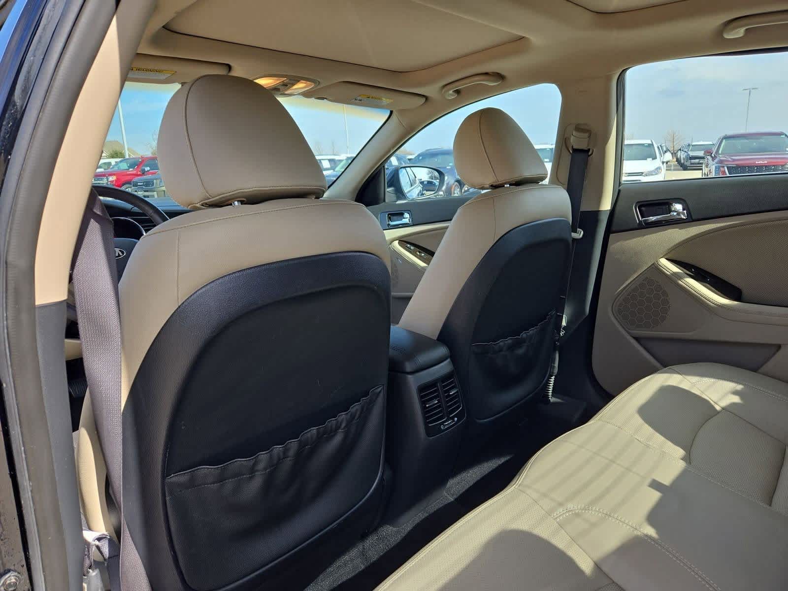 Thumbnail: 2013 Kia Optima - 17