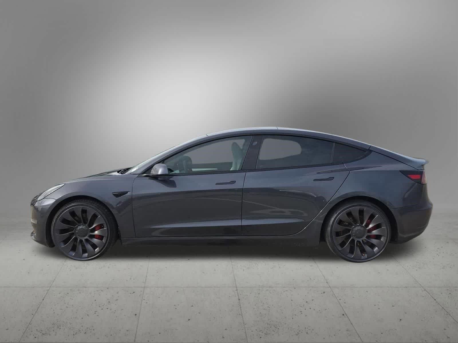 Thumbnail: 2021 Tesla Model 3 - 3