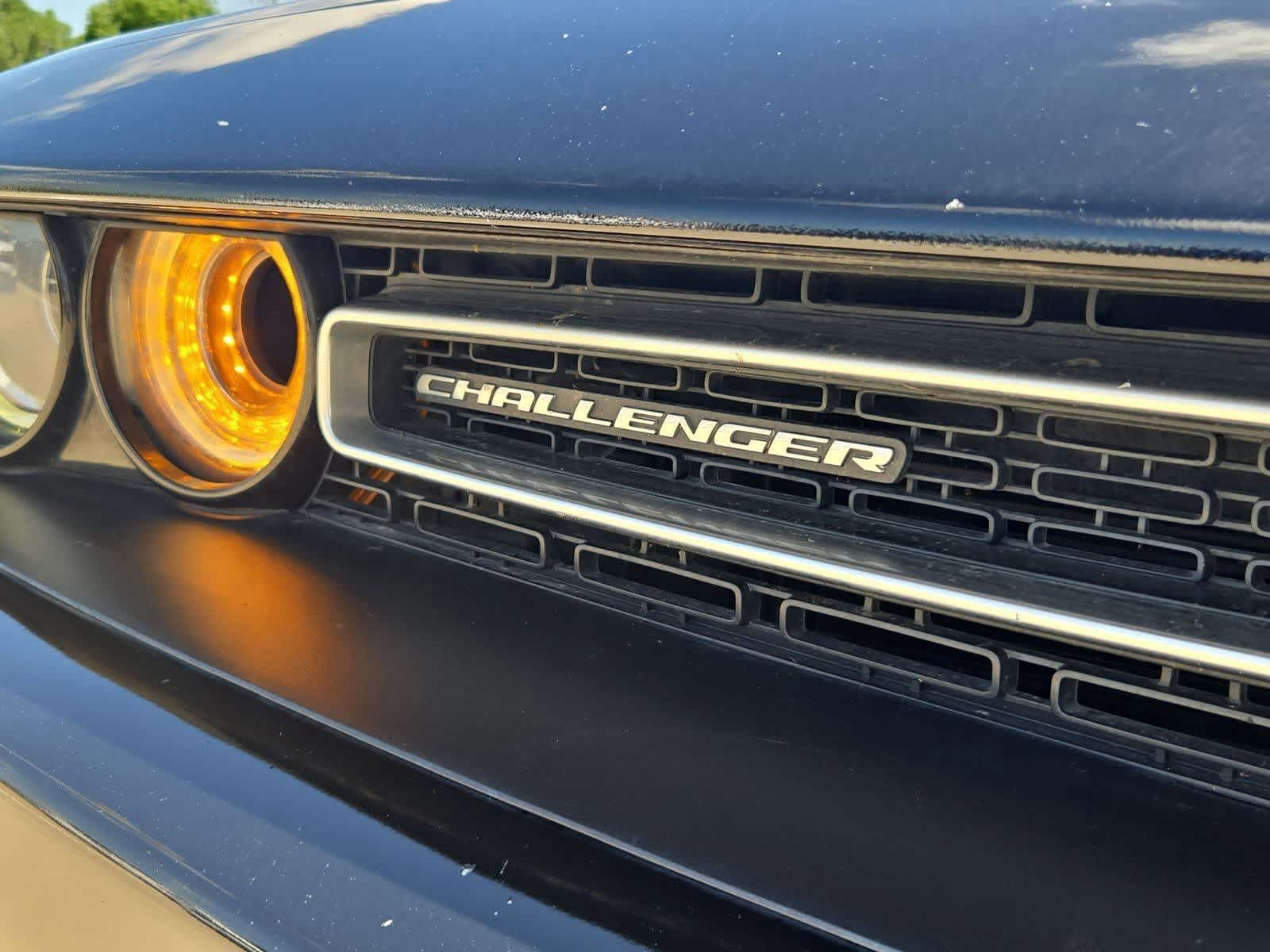 Thumbnail: 2017 Dodge Challenger - 12