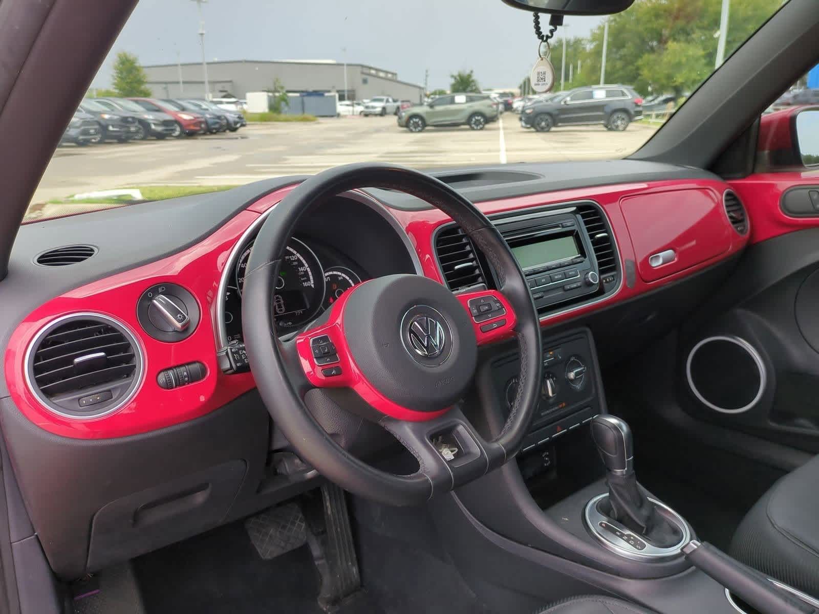 Thumbnail: 2014 Volkswagen Beetle - 2