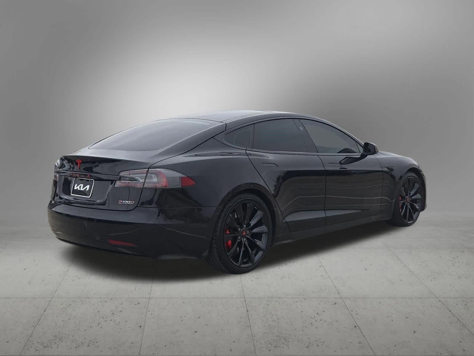 Thumbnail: 2016 Tesla Model S - 6