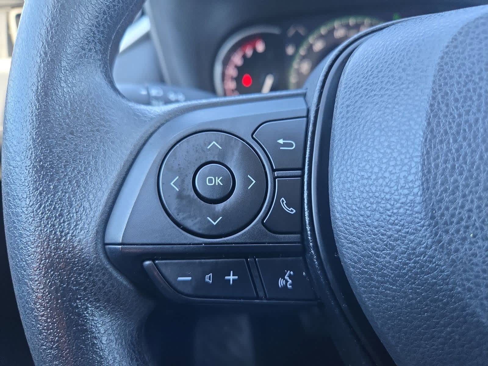 Thumbnail: 2023 Toyota RAV4 - 24