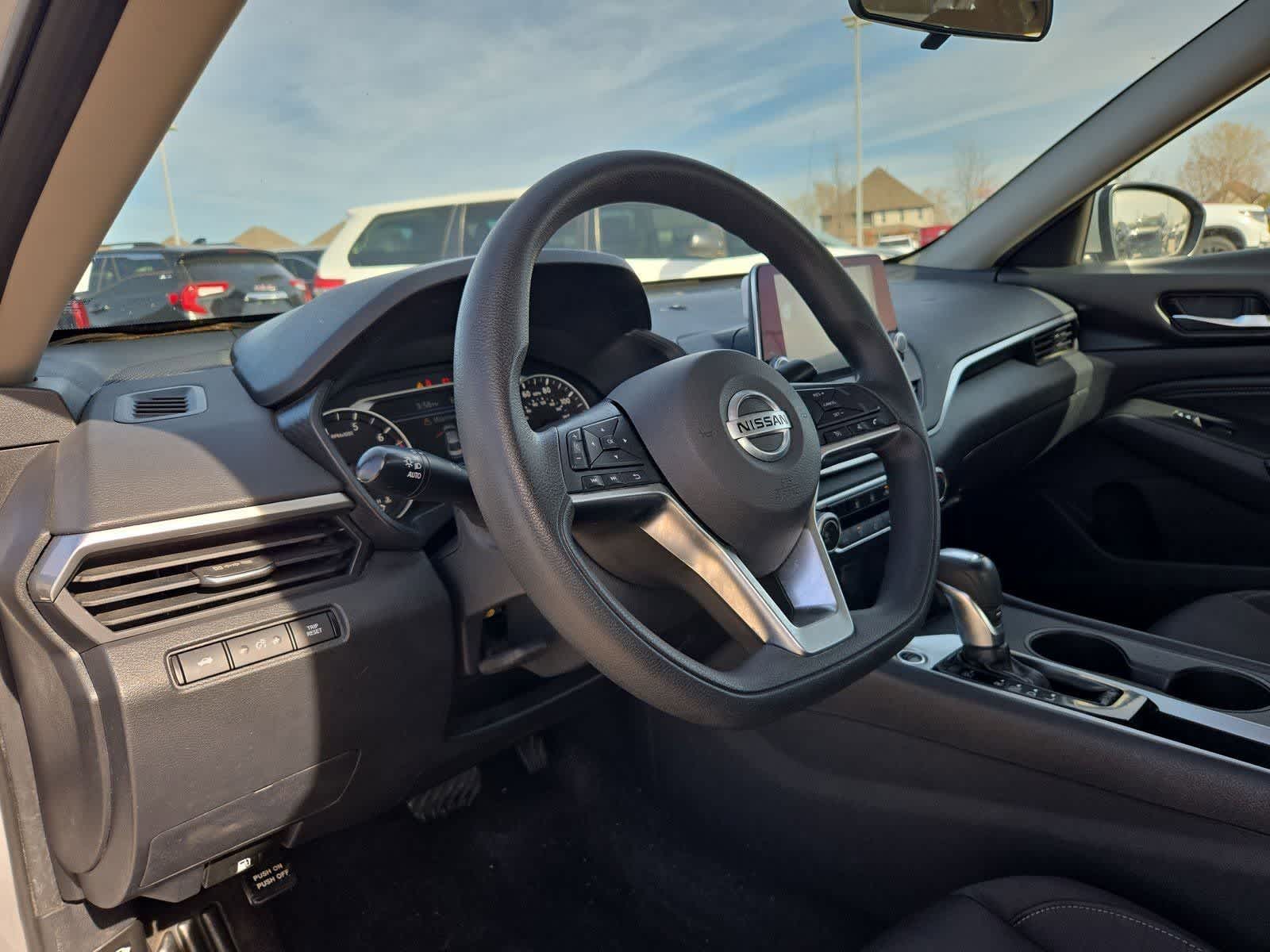 Thumbnail: 2019 Nissan Altima - 2