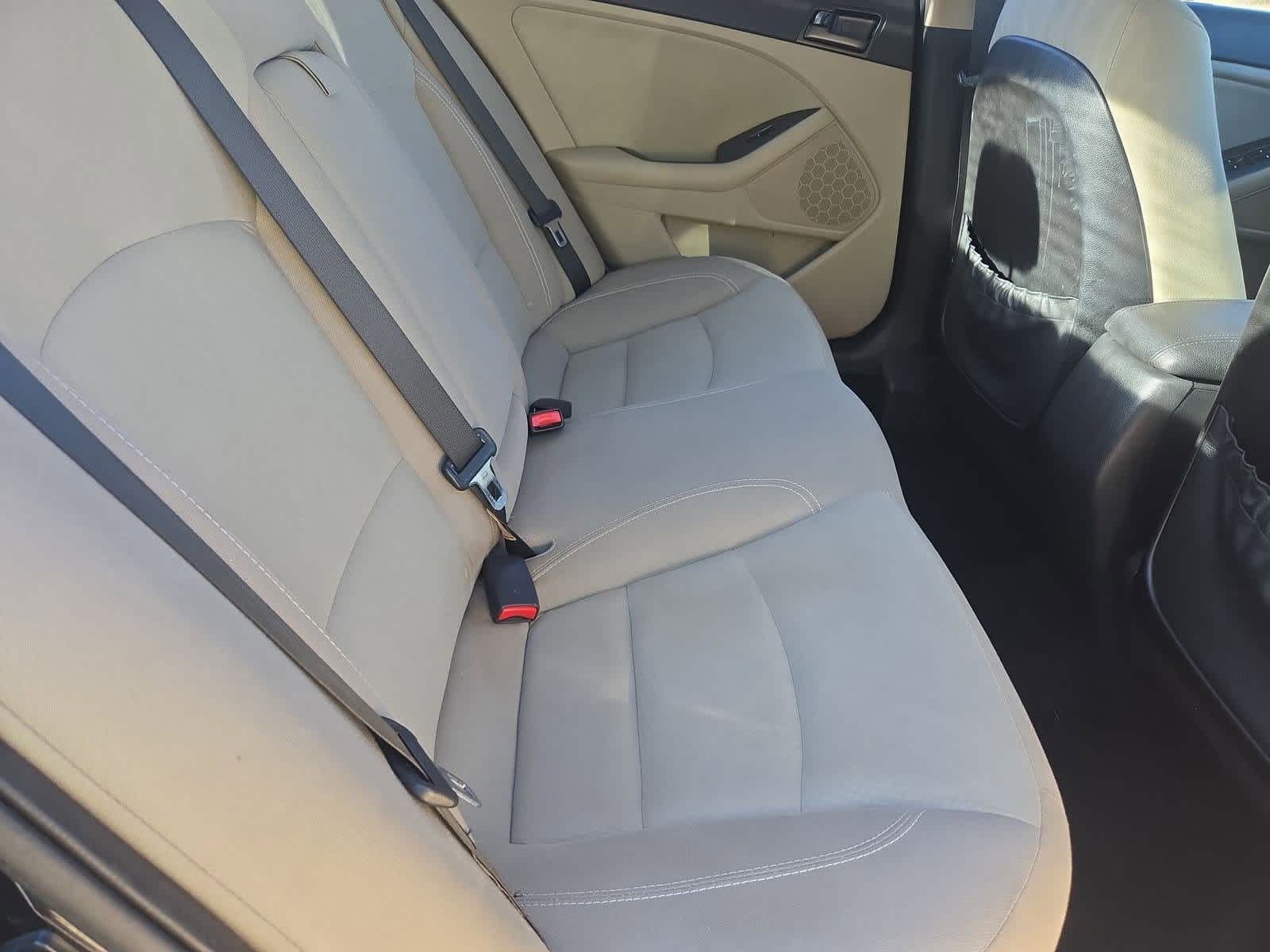 Thumbnail: 2013 Kia Optima - 19