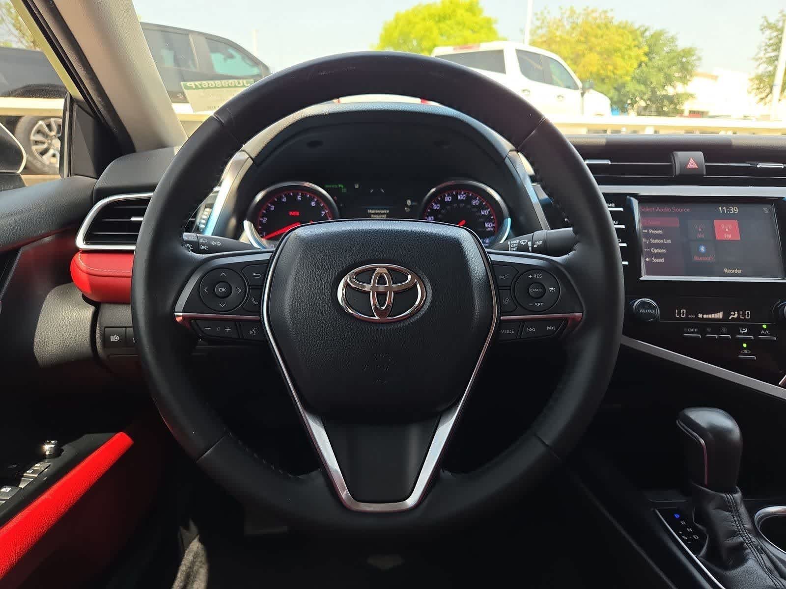 2018 Toyota Camry XSE - Photo 20