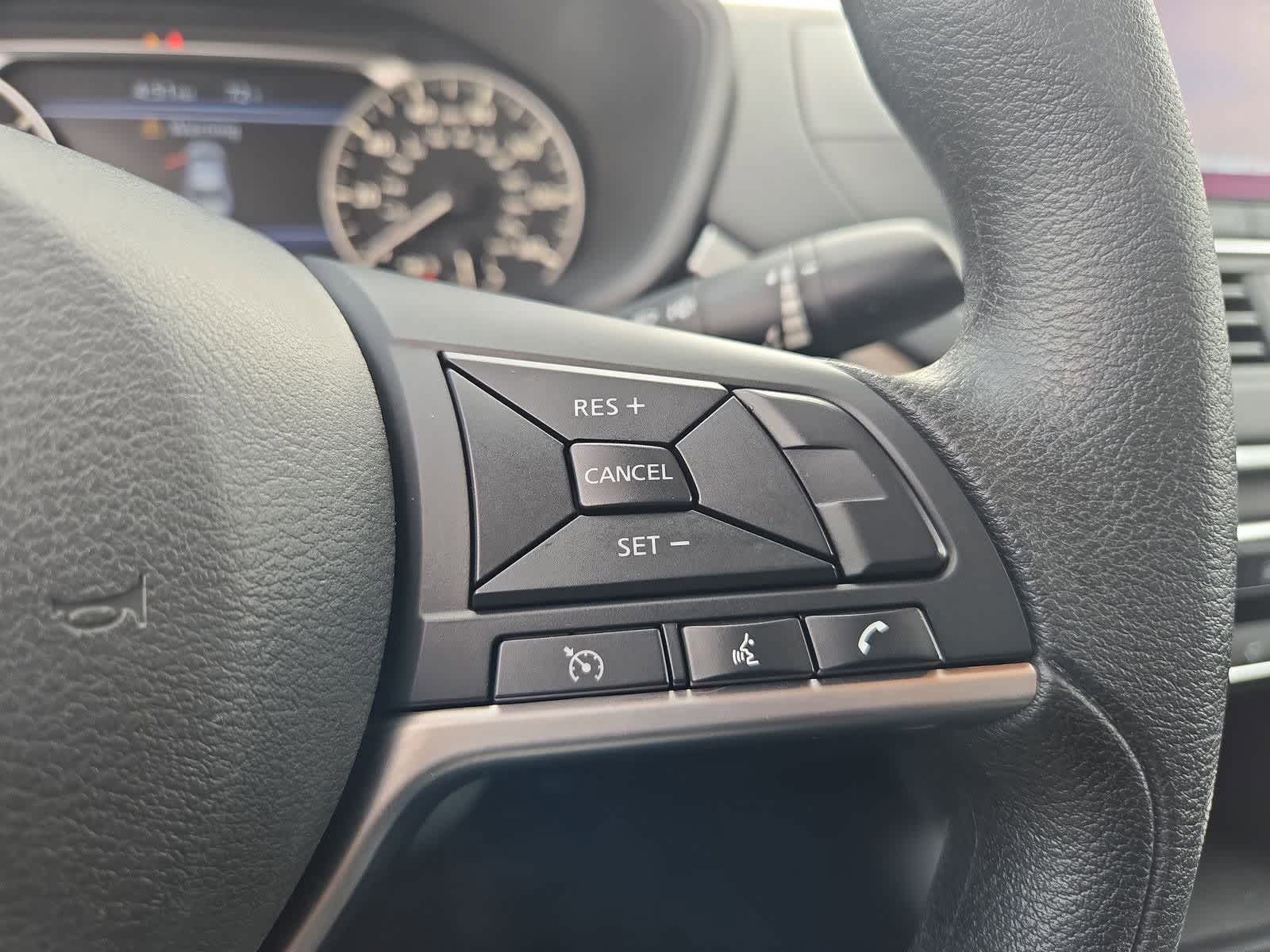 Thumbnail: 2022 Nissan Altima - 22