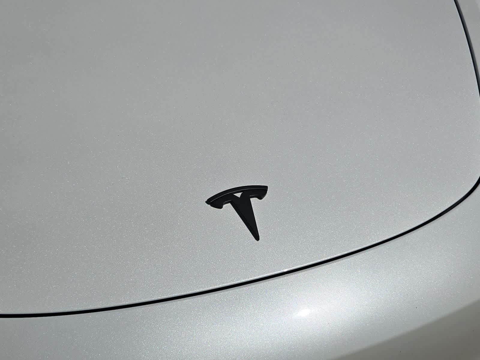 Thumbnail: 2023 Tesla Model 3 - 10